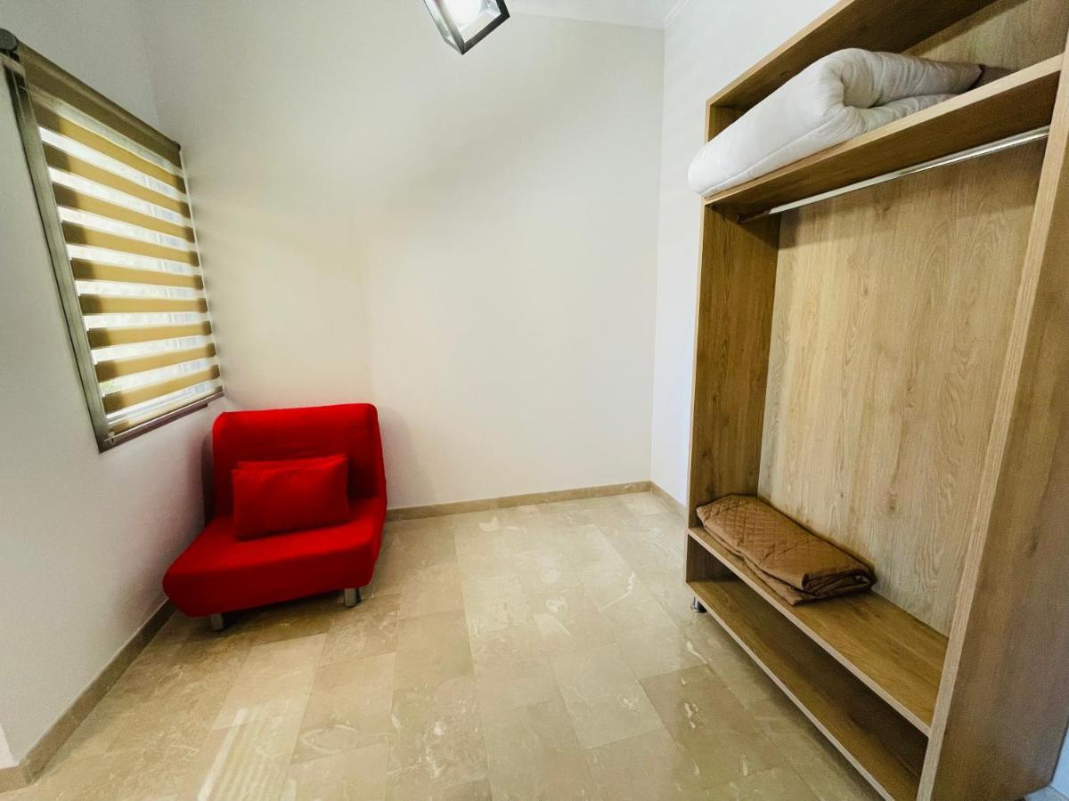 Xenios Suites 리구리오 외부 사진